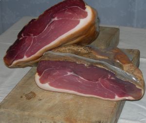 Jambon du Pays Ariégeois entier désossé 